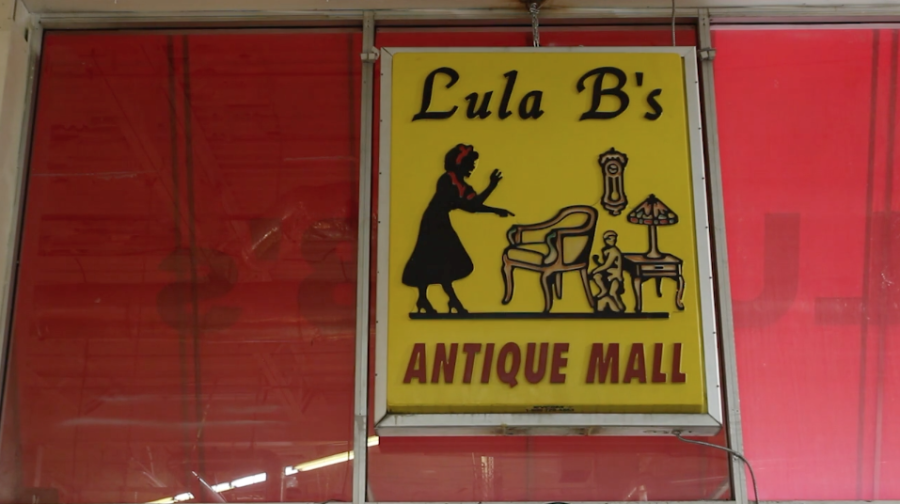 Theres+something+for+everyone+at+Lula+Bs+Antique+Mall+in+Deep+Ellum